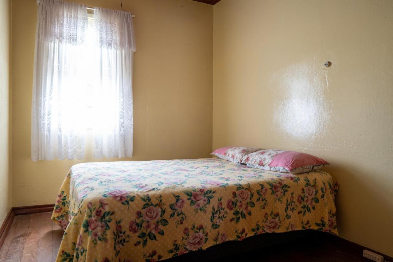 Hostel Raiz Da Serra 乌鲁比西 外观 照片